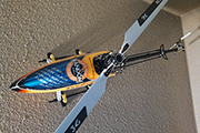 Align Trex 500 RC helicopter mounted to wall using Skid Clamps